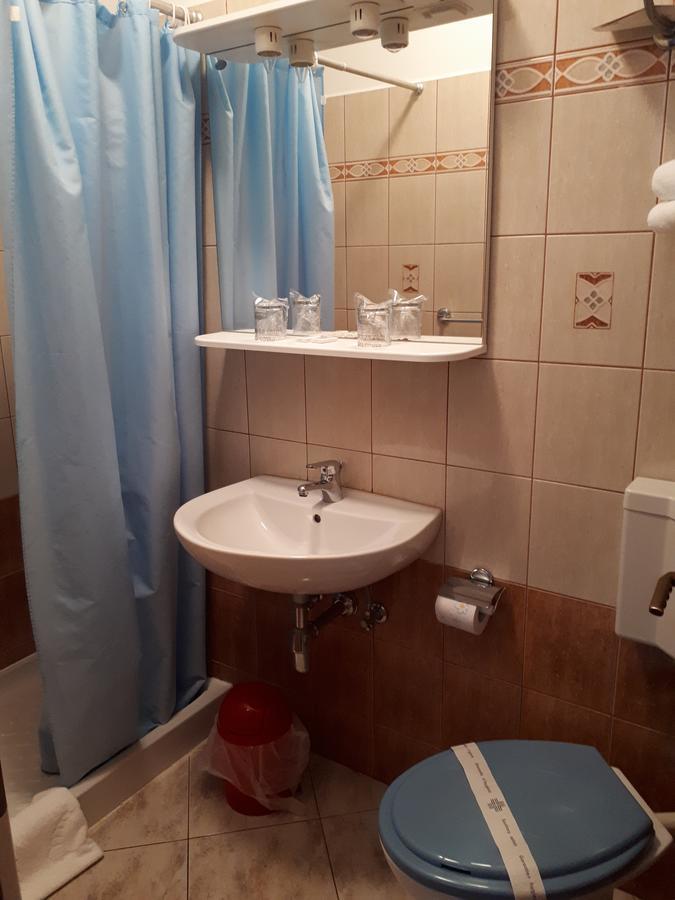 Apartments Lav Πόρετς Εξωτερικό φωτογραφία